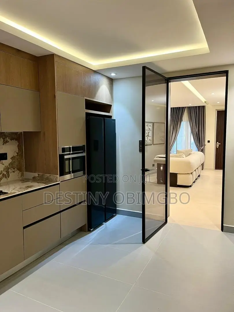 4 Bedroom Apartment