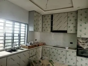 5bdrm Duplex in Ikeja for rent
