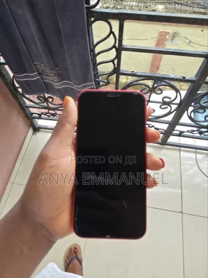 Apple iPhone 12 256 GB Red