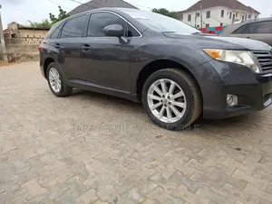 Toyota Venza 2010 Gray