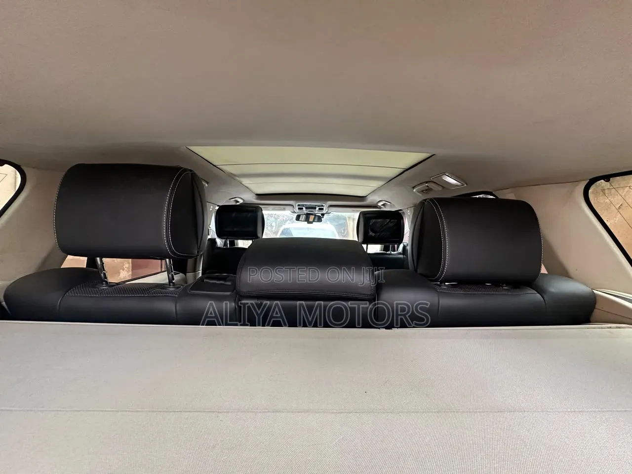 Land Rover Range Rover 2014 Gold