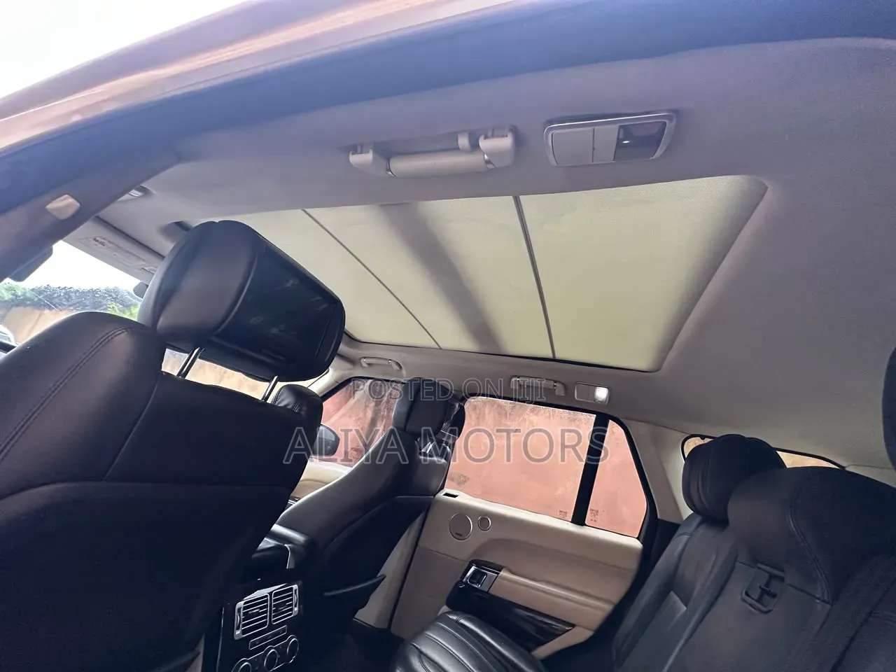 Land Rover Range Rover 2014 Gold