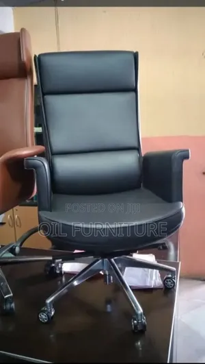 Luxury Executive Leather Office Chair - High Back Director's Chair