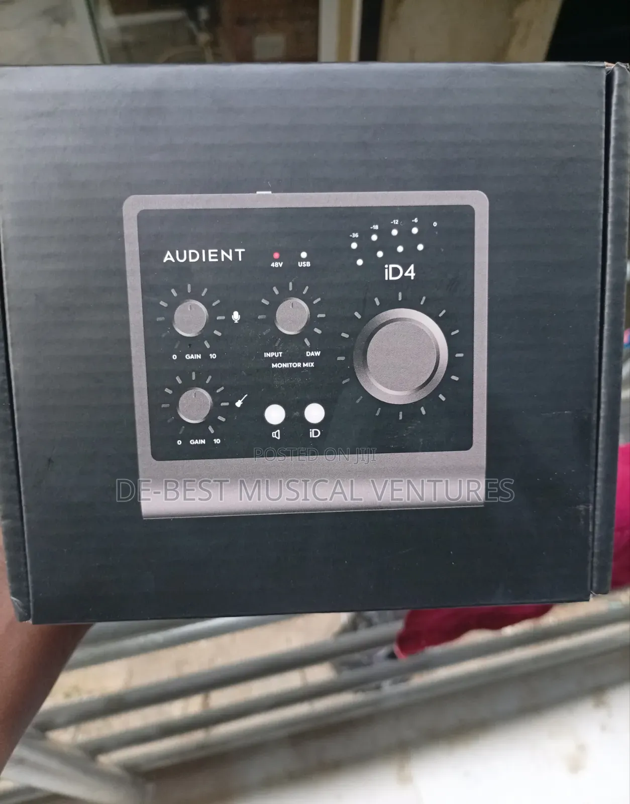 Audient Id4