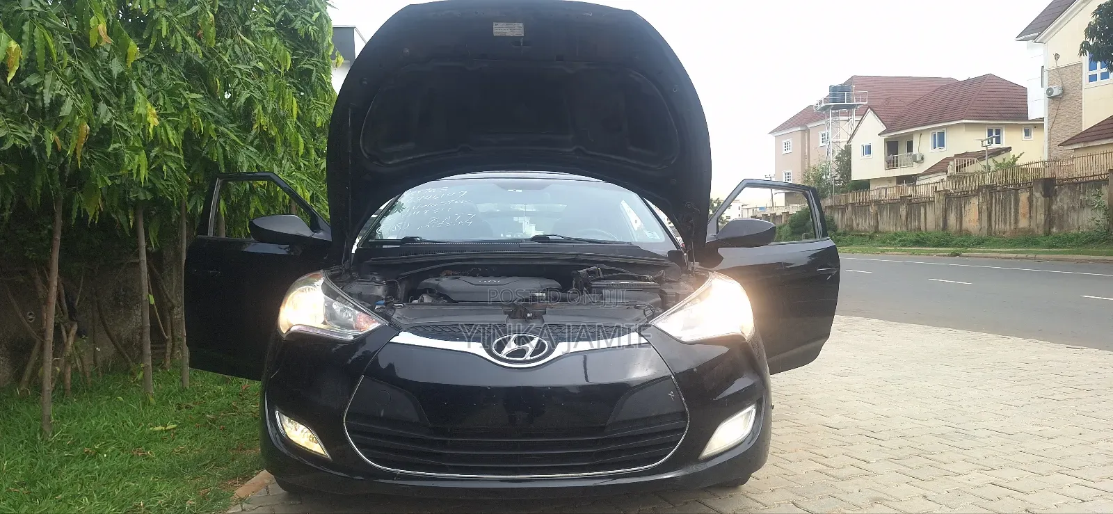 Hyundai Veloster Automatic 2012 Black
