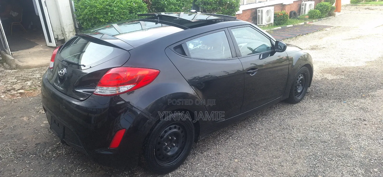 Hyundai Veloster Automatic 2012 Black