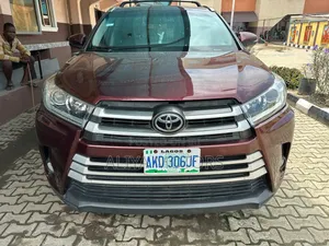 Toyota Highlander 2017 Burgundy