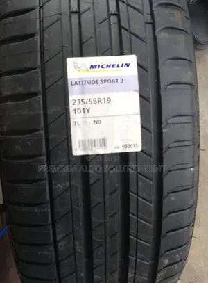 Brand New 235/55r19