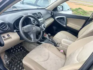 Toyota RAV4 Limited V6 2009 Gray