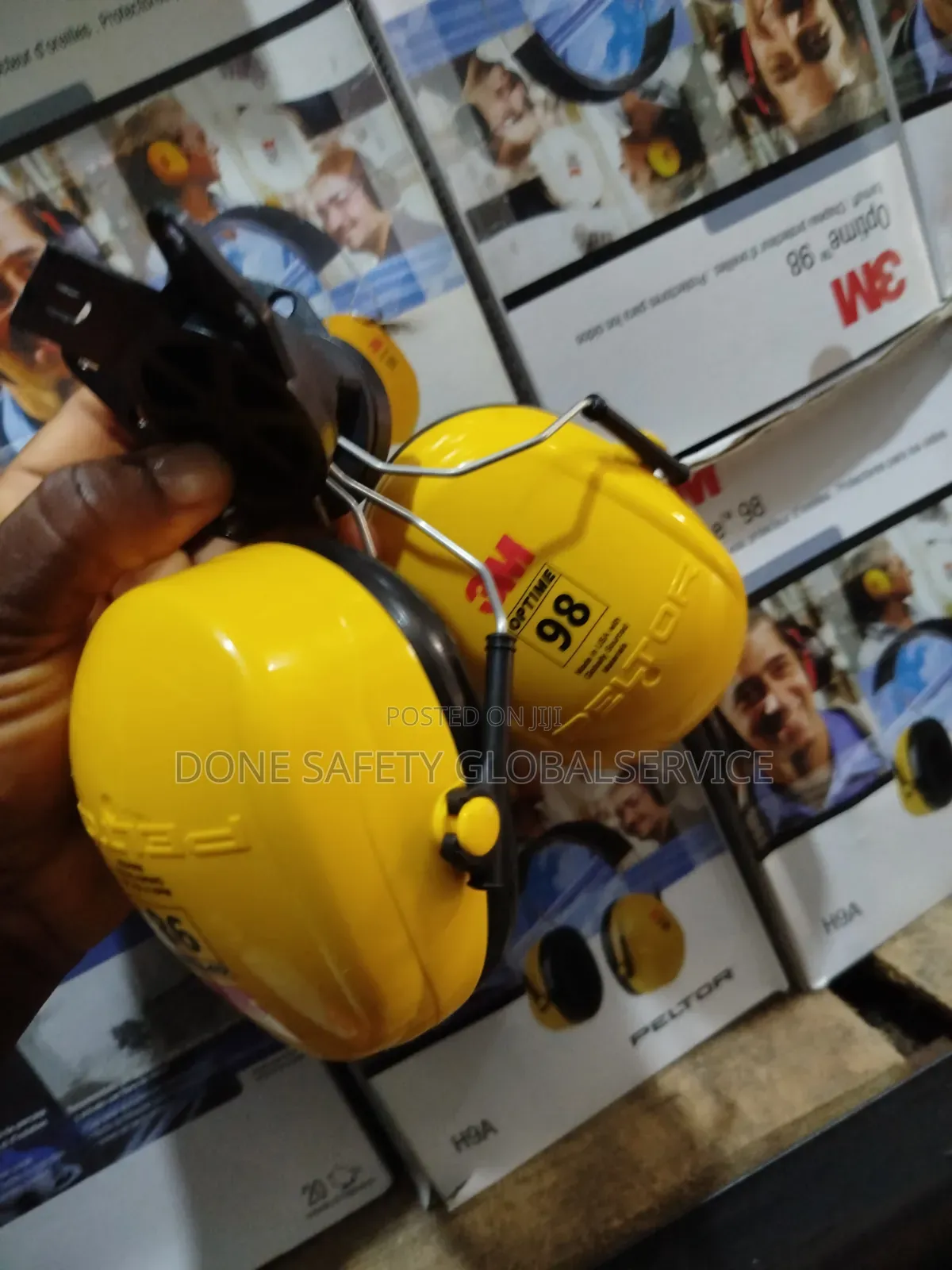 3m Ear Muff Is Available