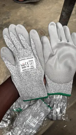 Pu-Coated Cut-Resistant Safety Gloves
