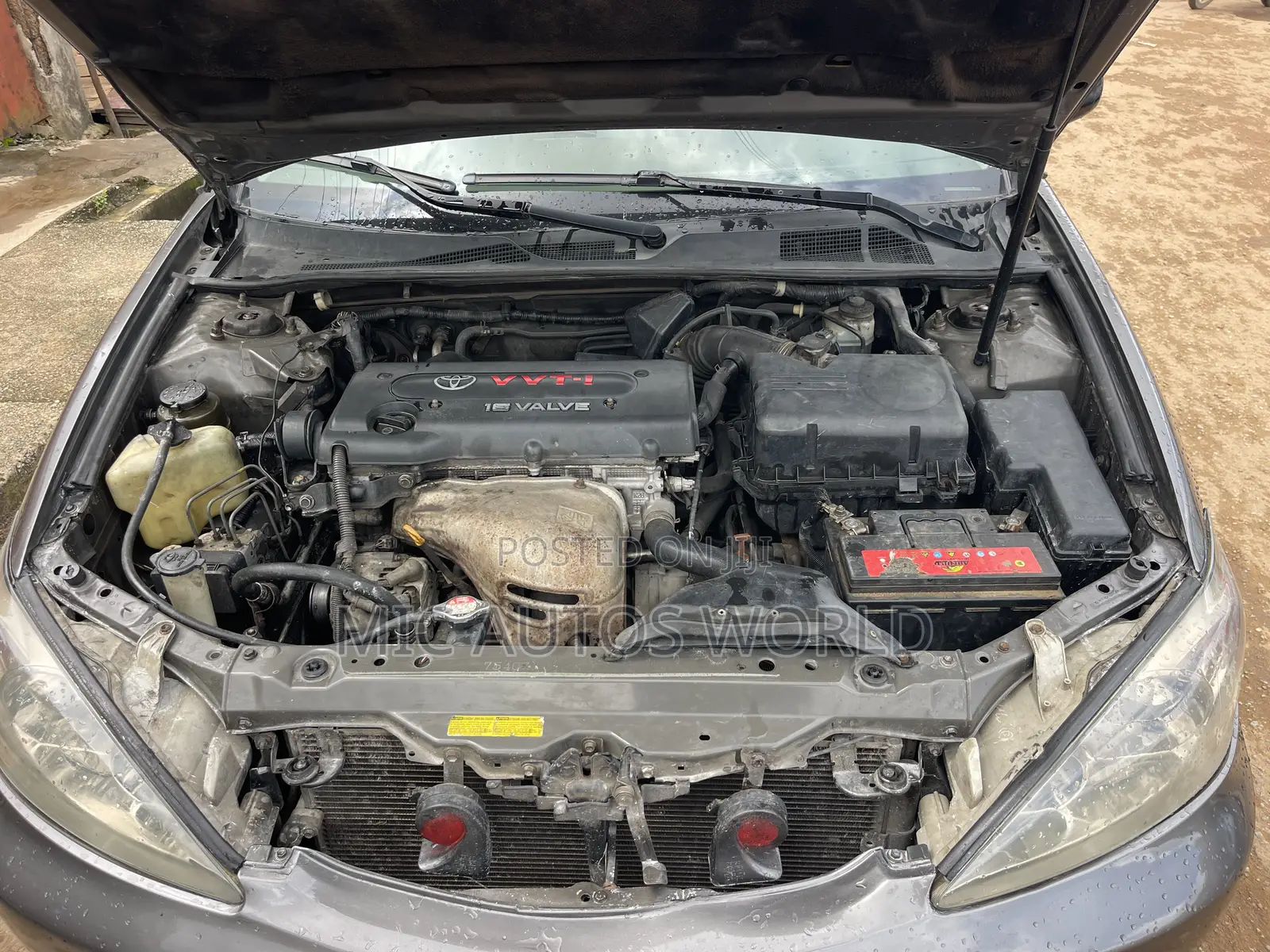 Toyota Camry 2004 Gray