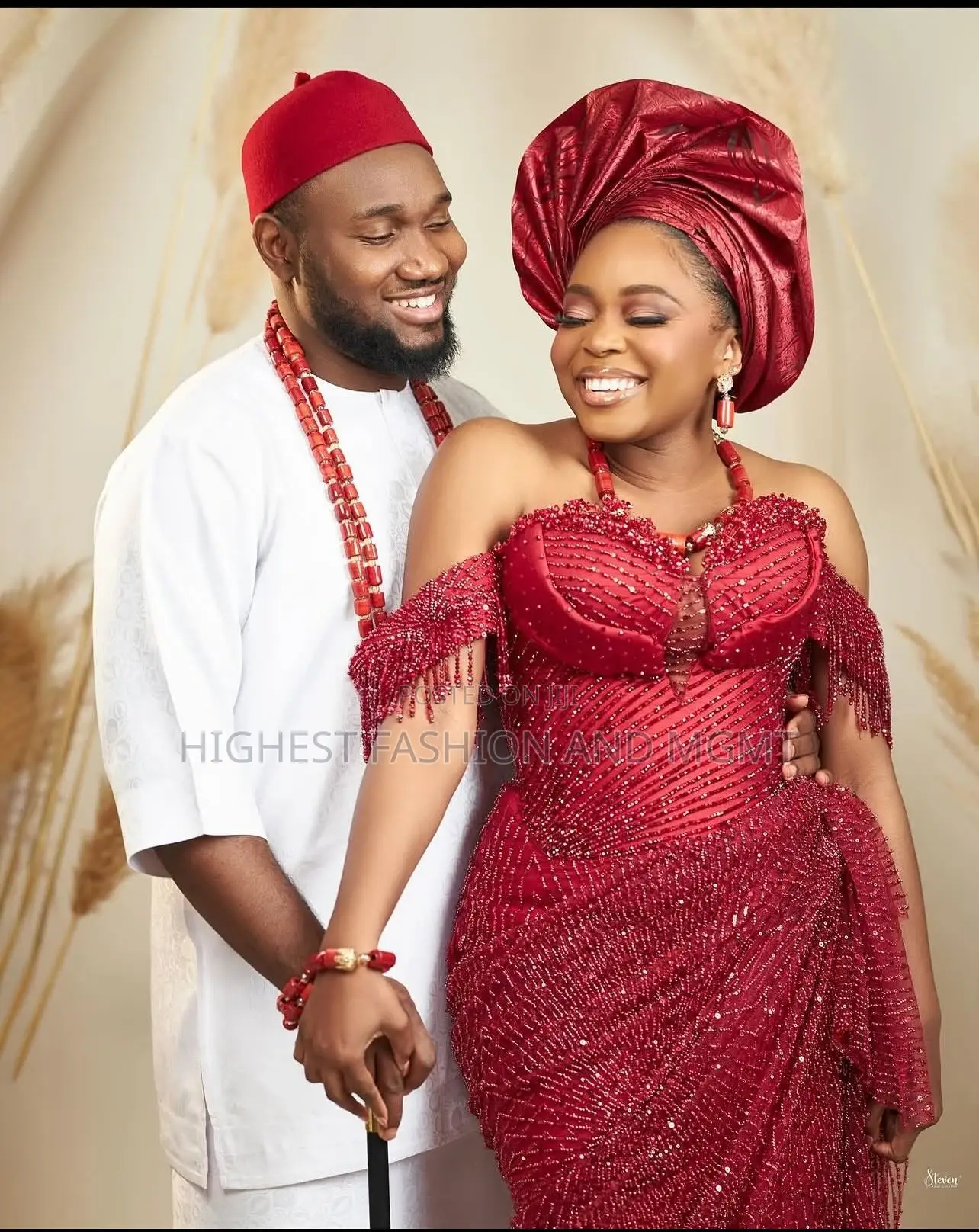 Premium Red White Couple Set