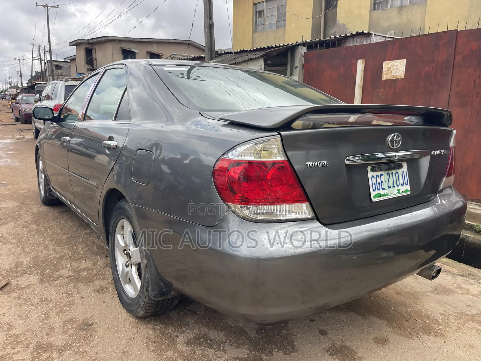 Toyota Camry 2004 Gray
