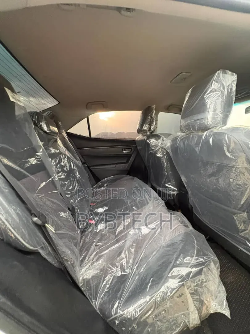 Toyota Corolla 2015 White
