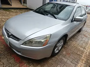 Honda Accord 2003 Silver