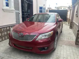Toyota Camry SE 4dr Sedan (2.4L 4cyl 5A) 2009 Red