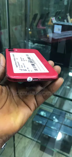 Apple iPhone 11 128 GB Red