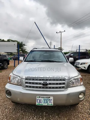 Toyota Highlander 2004 Silver