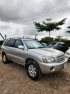 Toyota Highlander 2004 Silver