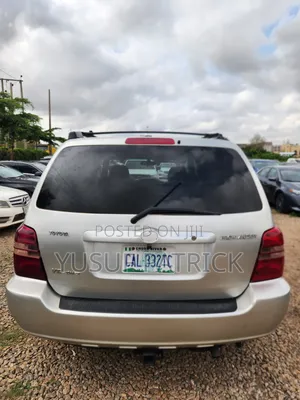 Toyota Highlander 2004 Silver