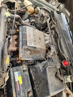 Toyota Highlander 2004 Silver