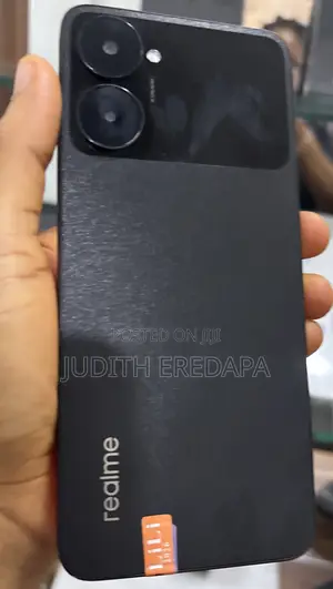 Realme V30 128 GB Black