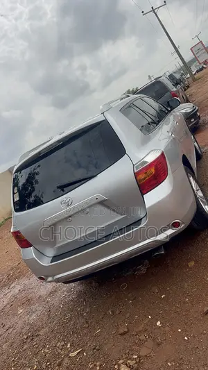 Toyota Highlander Limited 2011 Silver 