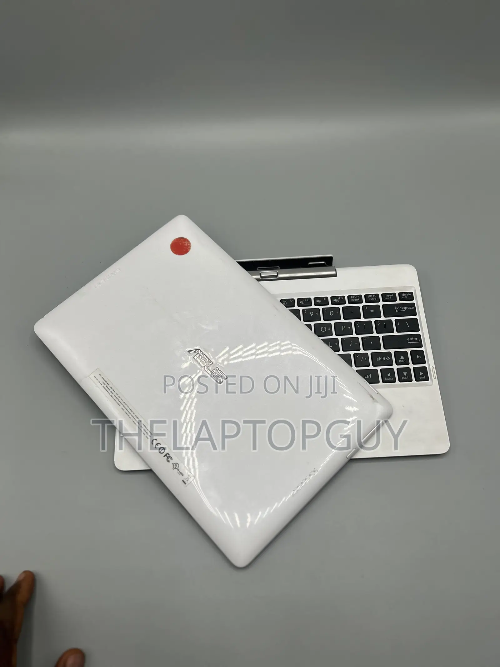 Laptop Asus T100 2GB Intel Atom SSD 60GB