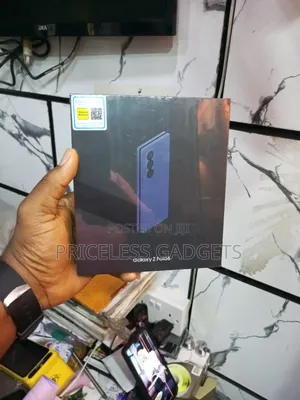 New Samsung Galaxy Z Fold6 256 GB Black