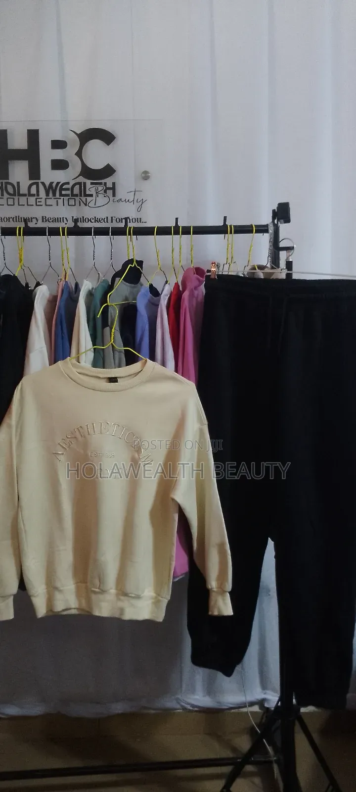 Sweat Shirt