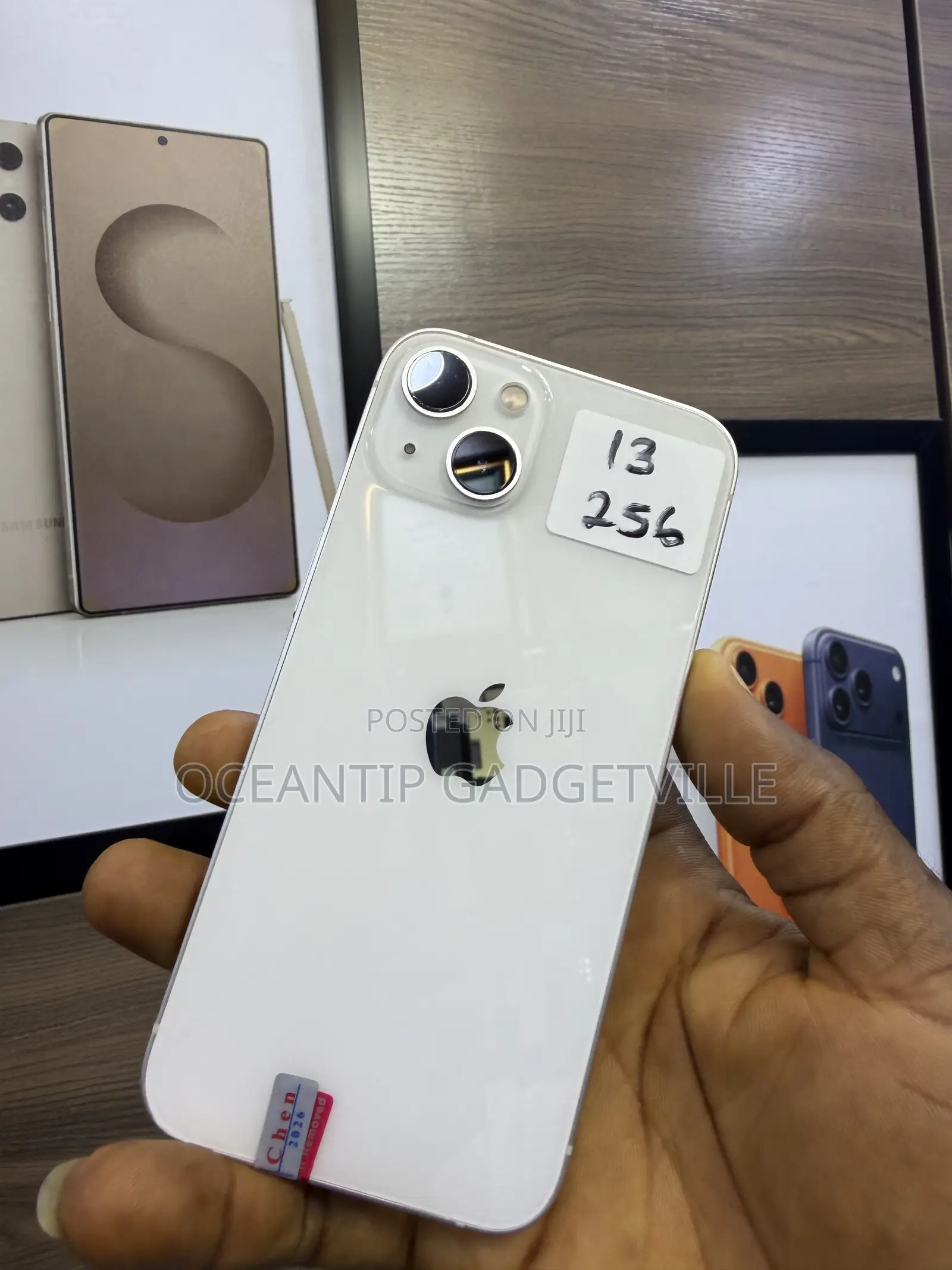 Apple iPhone 13 256 GB White
