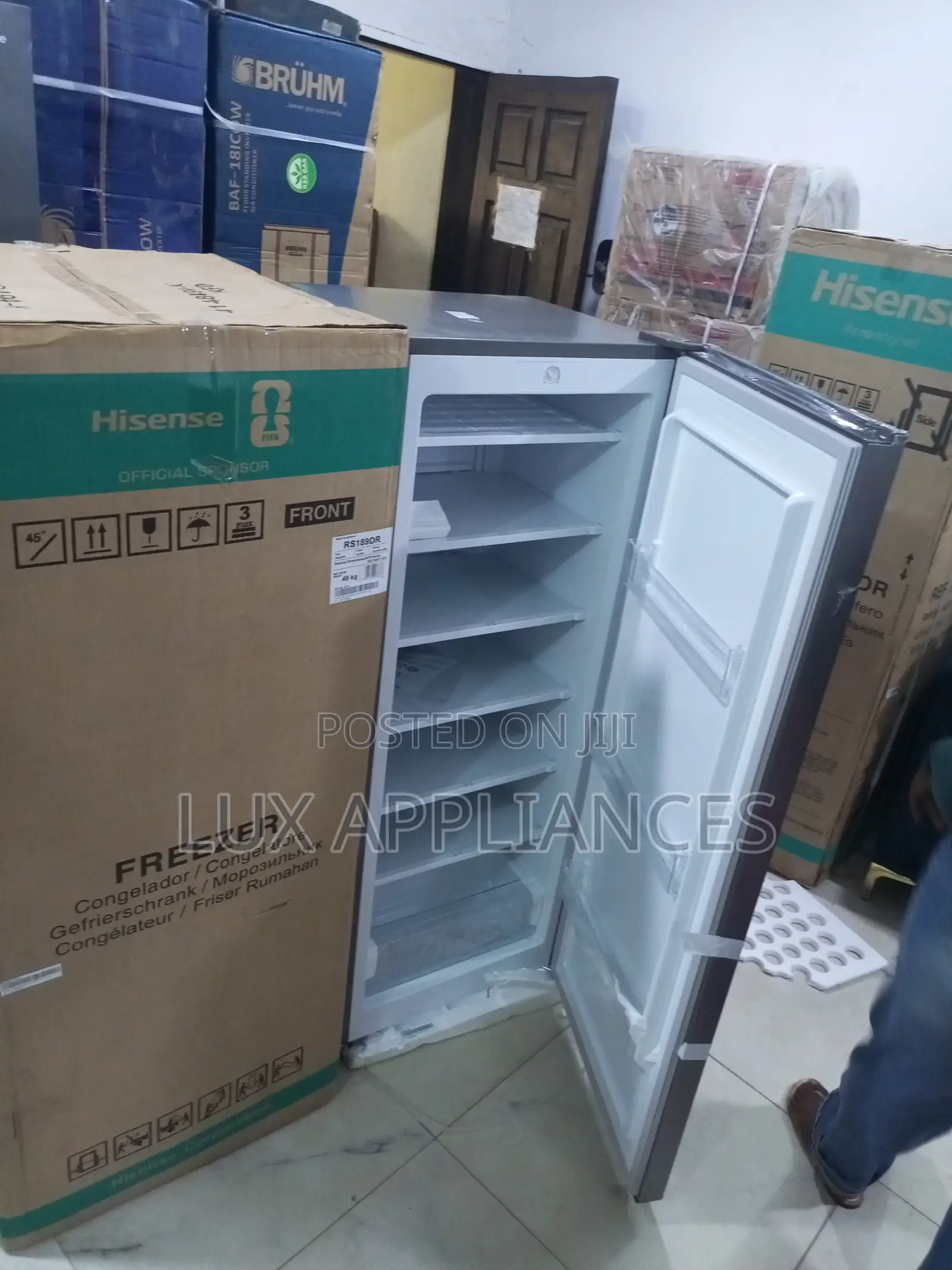 Hisense 190l Vertical Freezer With Shelves