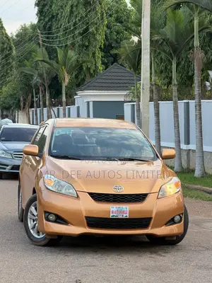 Toyota Matrix 2009 Orange
