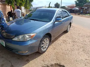 Toyota Camry 2004 Blue