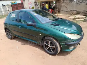 Peugeot 206 2005 Green