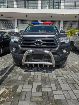 Toyota Tacoma 2023 Black
