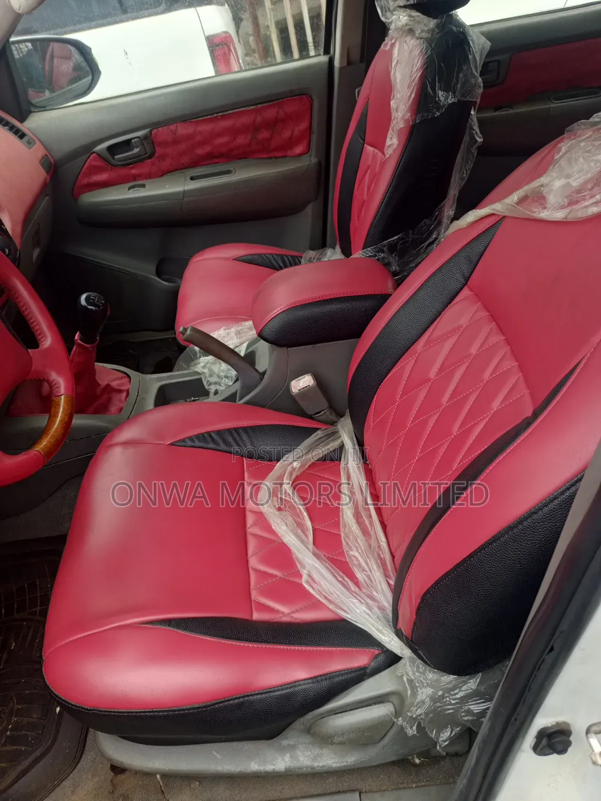 Toyota Hilux 2012 White