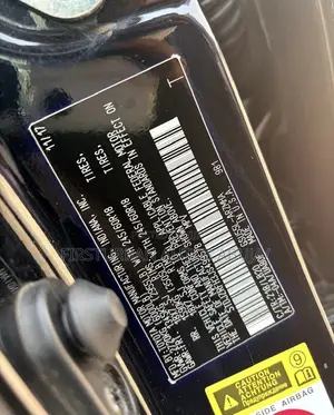 Toyota Highlander XLE 4x4 V6 (3.5L 6cyl 8A) 2018 Black