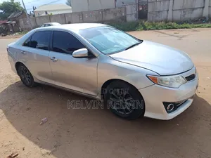 Toyota Camry 2013 Silver