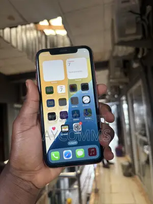 Apple iPhone XR 64 GB Orange