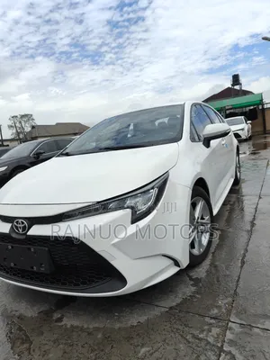 Toyota Corolla 2022 White