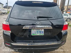 Toyota Highlander Limited 3.5L 2WD 2013 Black