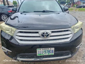Toyota Highlander Limited 3.5L 2WD 2013 Black