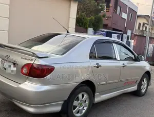 Toyota Corolla 2004 Silver
