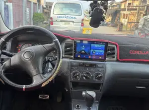 Toyota Corolla 2004 Silver