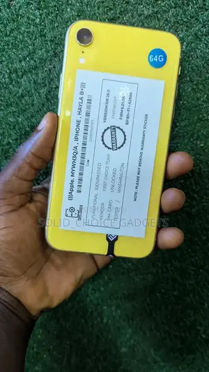 Apple iPhone XR 64 GB Yellow