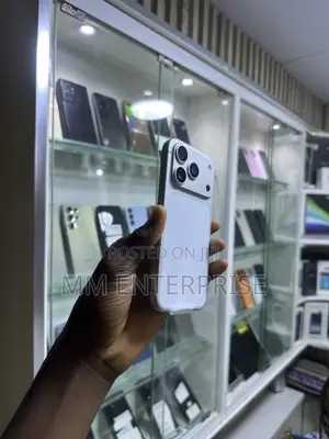 New Apple iPhone 17 Pro 256 GB White