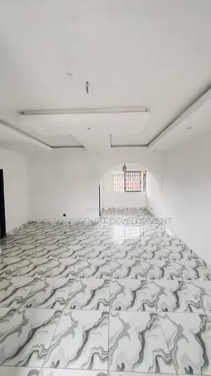 3bdrm Apartment in Shomolu for rent