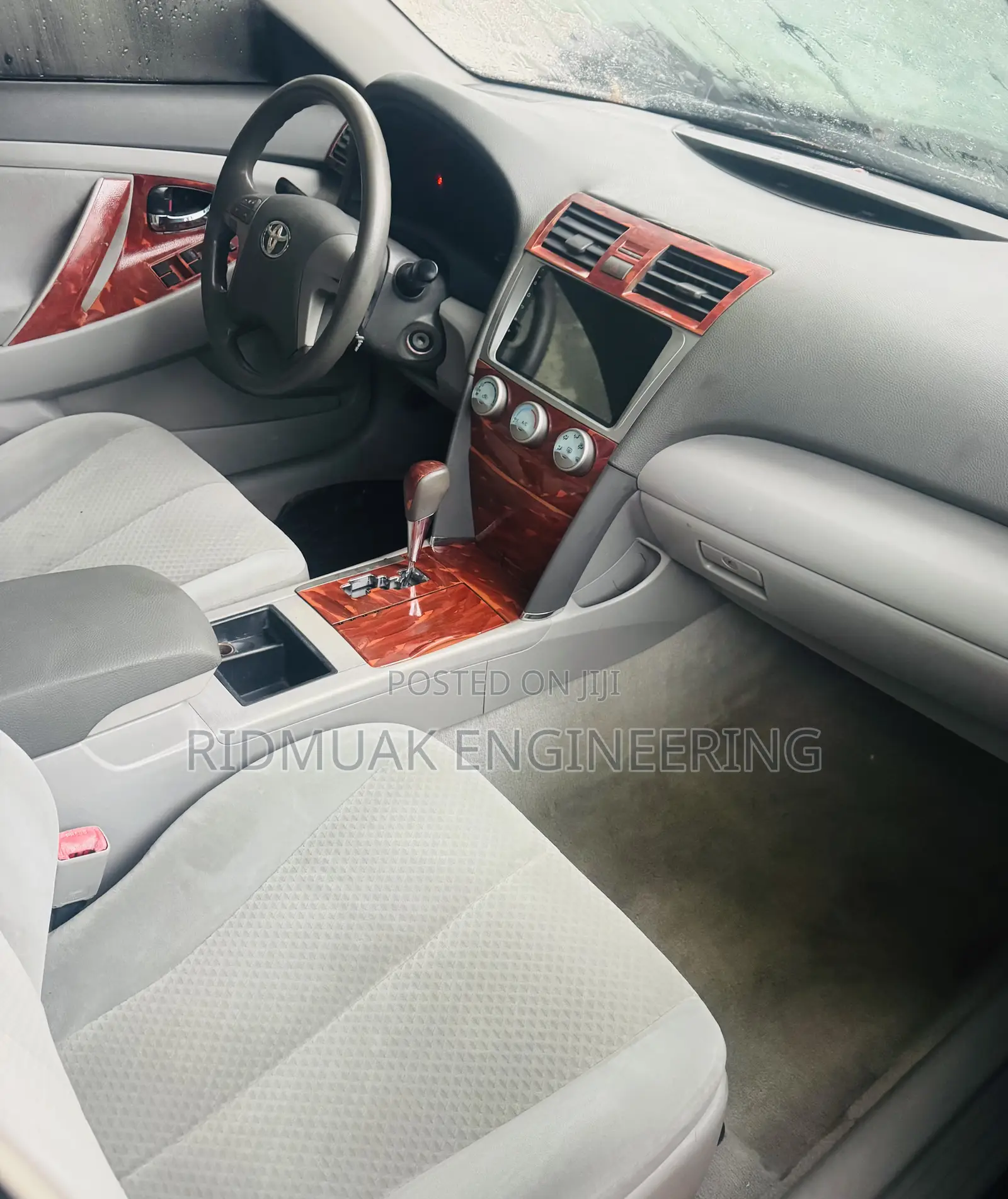 Toyota Camry 2009 Gray